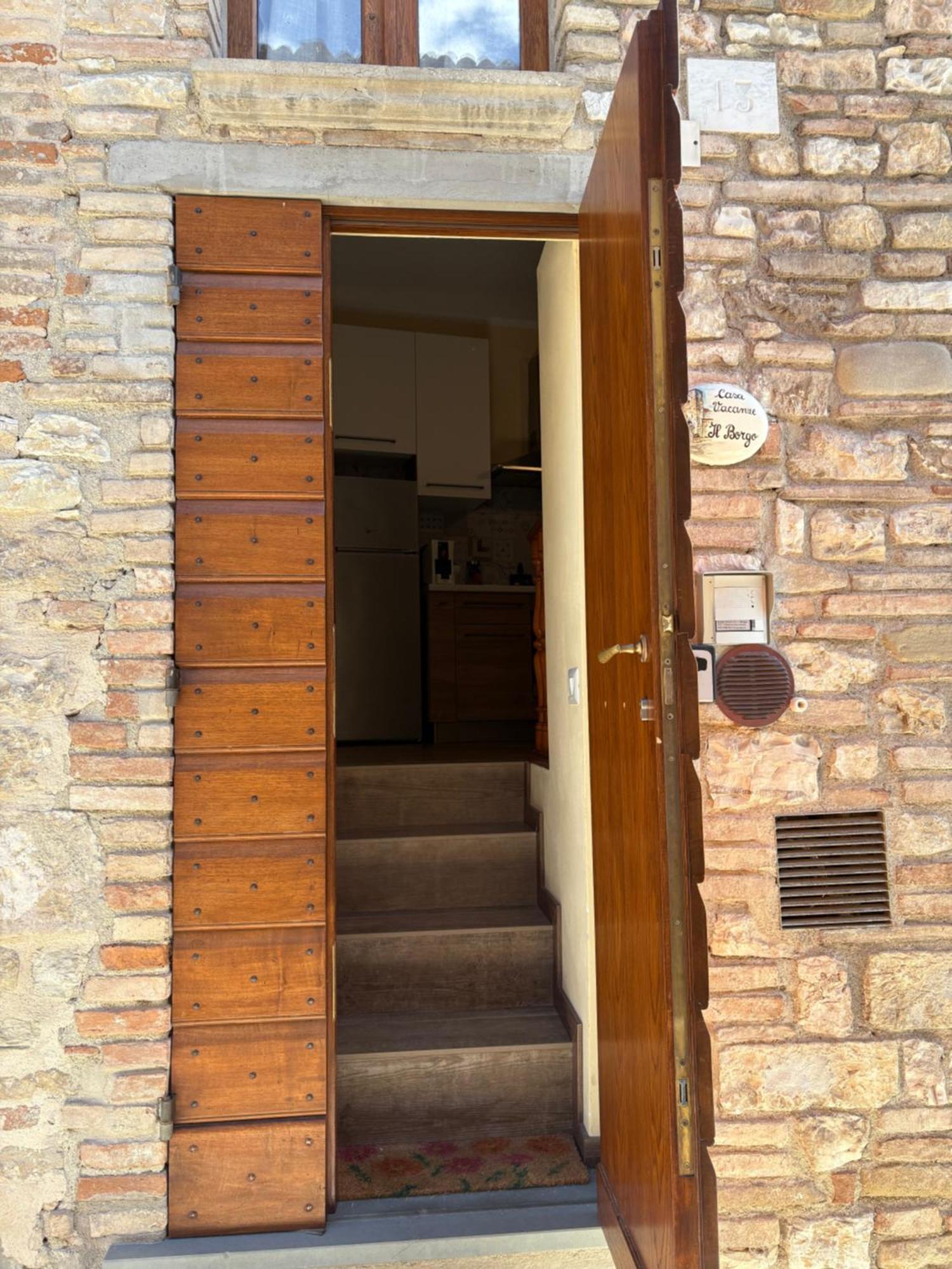Casa Vacanze Il Borgo 古比奥 外观 照片